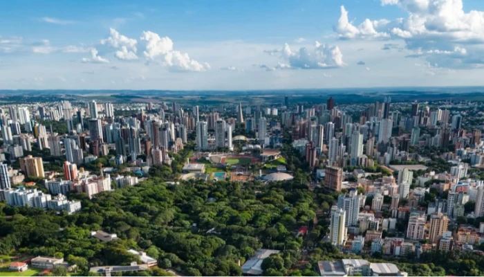 Semana começa com temperaturas amenas e tempo estável em Maringá